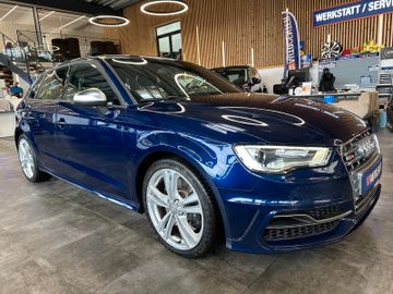 MYAUTOCENTER – Gebraucht- und Jahreswagen mit Werkstattservice in Pfaffenhofen Audi S3 *KEYLESS*ADP.FAHRWERK*2-ZONEN*TEMPO*StHZ*NAVI