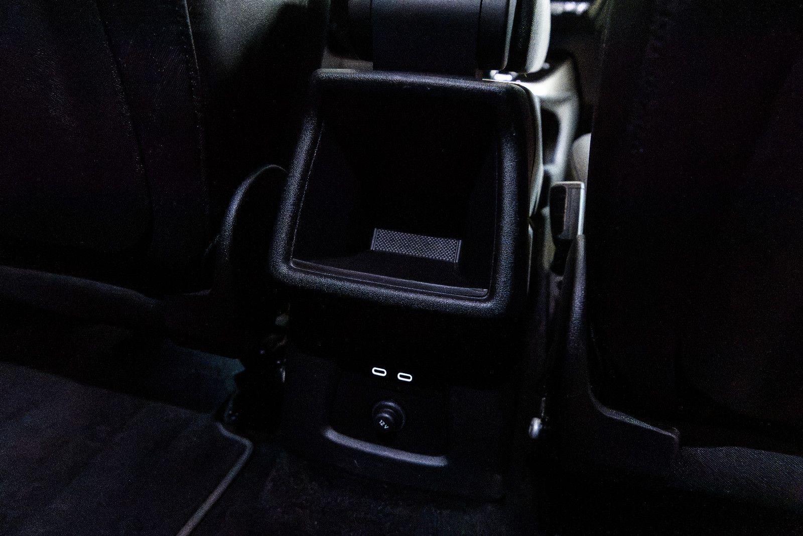 Fahrzeugabbildung Audi Q4 e-tron 45 quattro S-Line MATRIX/RFK/NAVI/