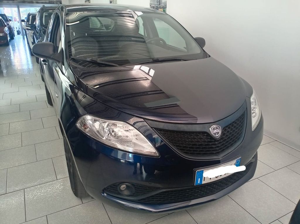 Image of Lancia Ypsilon