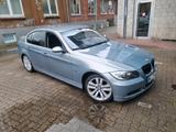 BMW e90 BMW 325i - BMW 325 in Lübeck