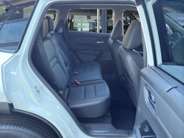 Nissan X-Trail N-Connecta 1.5 360*HUD*RFK*SHZ*Navi*FSH