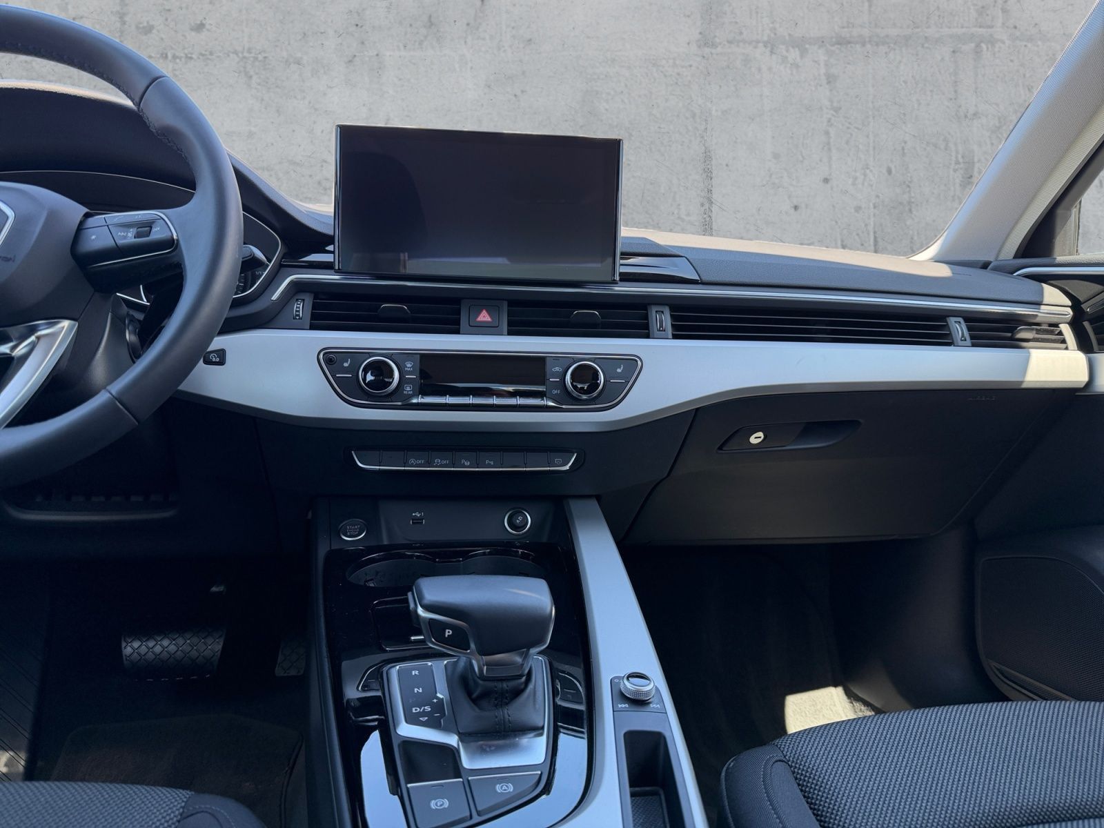 Audi A4 - Bild 11