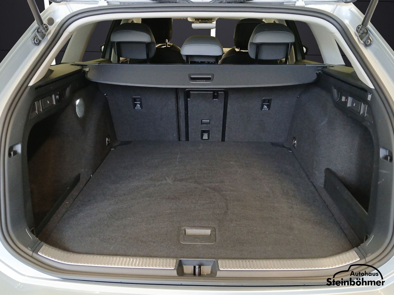 Volkswagen Passat - Bild 7