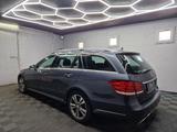 Mercedes-Benz E 220 CDI BlueEfficiency AVANTGARDE |AUTO|NAVI - Mercedes-Benz E 220 mit Diesel-Antrieb