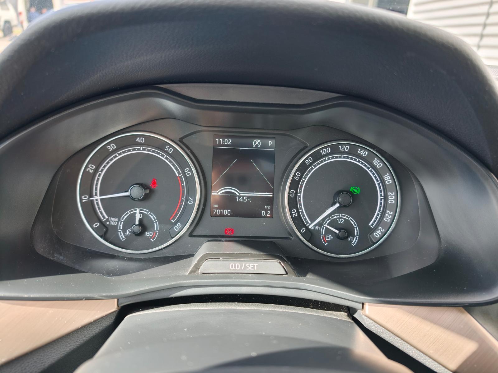 Skoda Scala Style 1.5TSI DSG AHK/PANO/ACC/LED/KAMERA