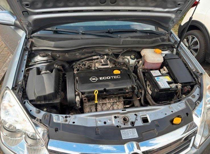 Opel Astra 2008 — photo 6