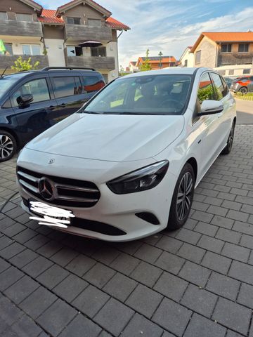 MERCEDES-BENZ B 250 e DCT -