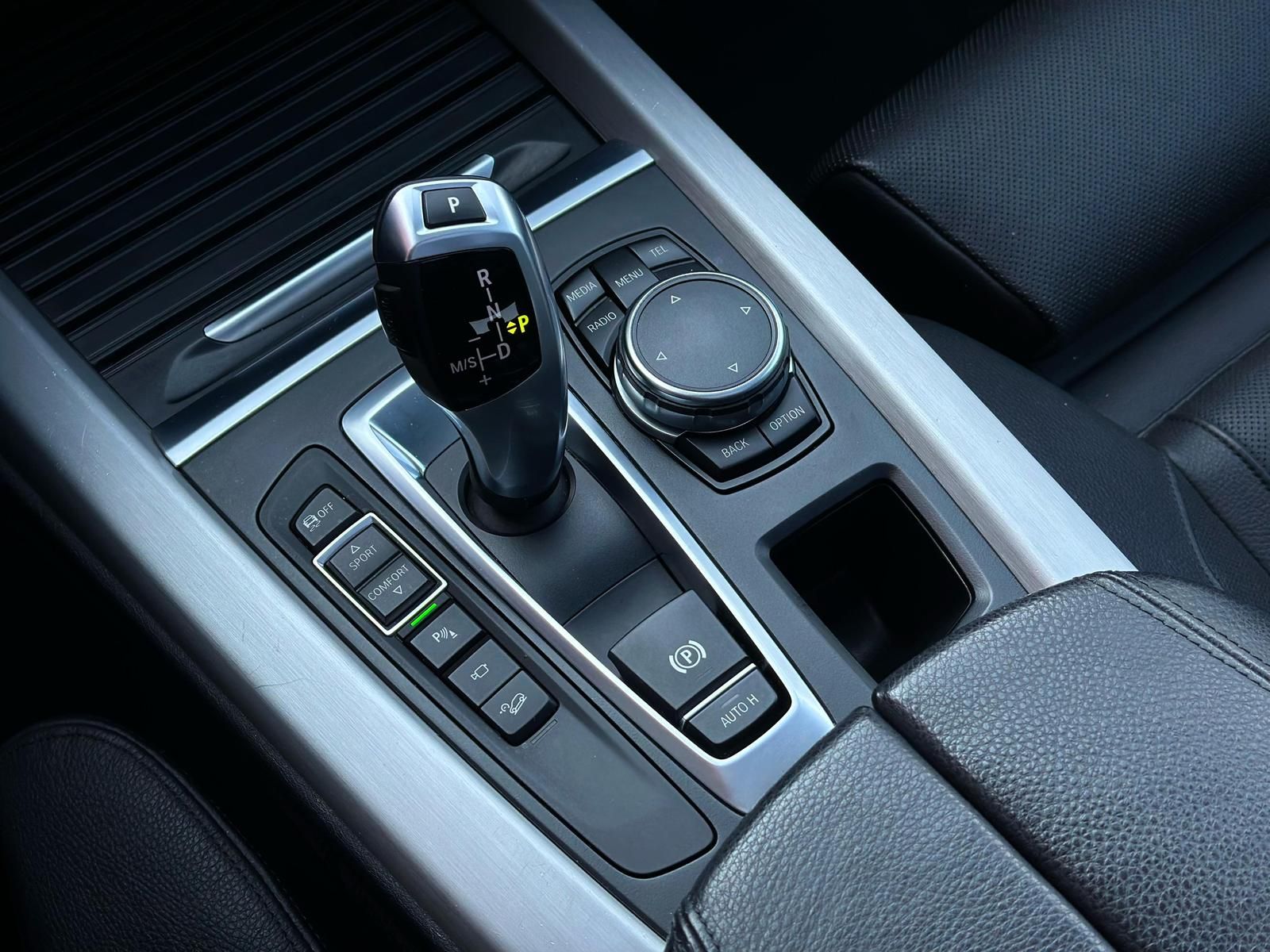 BMW X5 xDrive 40d LED#AHK#360CAM#HUD#SHZ#SH#ACC#NAVI - Image 14