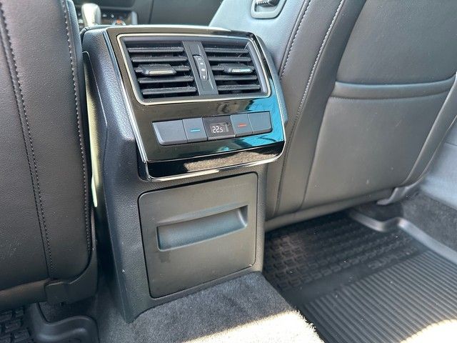Fahrzeugabbildung SKODA Superb Combi 1.5TSI DSG Style MATRX-LED+CANTON+M