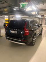 Volvo XC90 B5 D AWD Inscription - Volvo XC90 Gebrauchtwagen in Leipzig