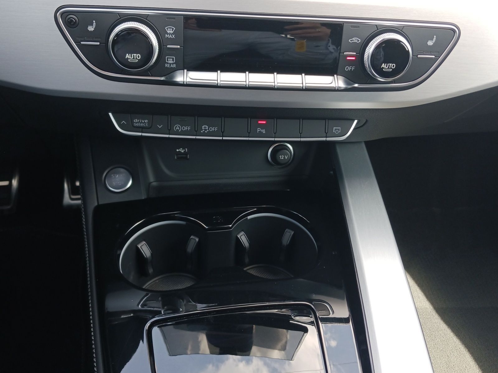 Audi A4 - Bild 11