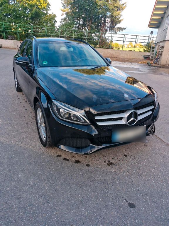 Image of Mercedes-Benz C 200