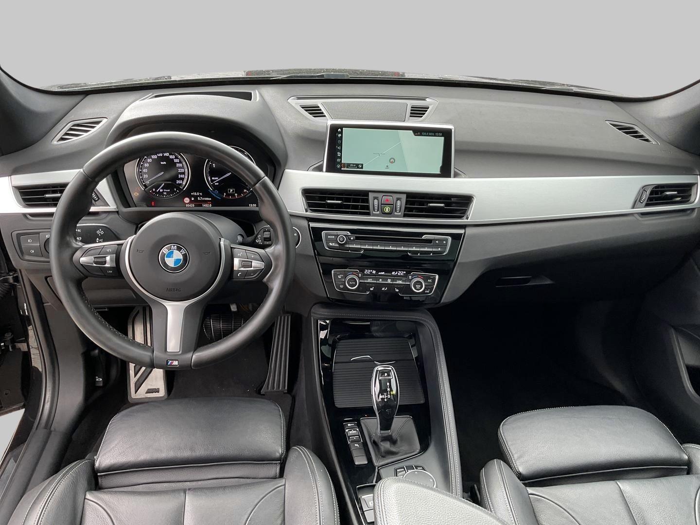 BMW X1 sDrive18d M Sport HUD AHK Pano Navi Leder LED