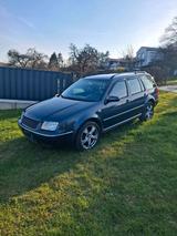 Volkswagen verkaufe VW  Bora - Volkswagen Bora mit Benzin-Antrieb: Kombi