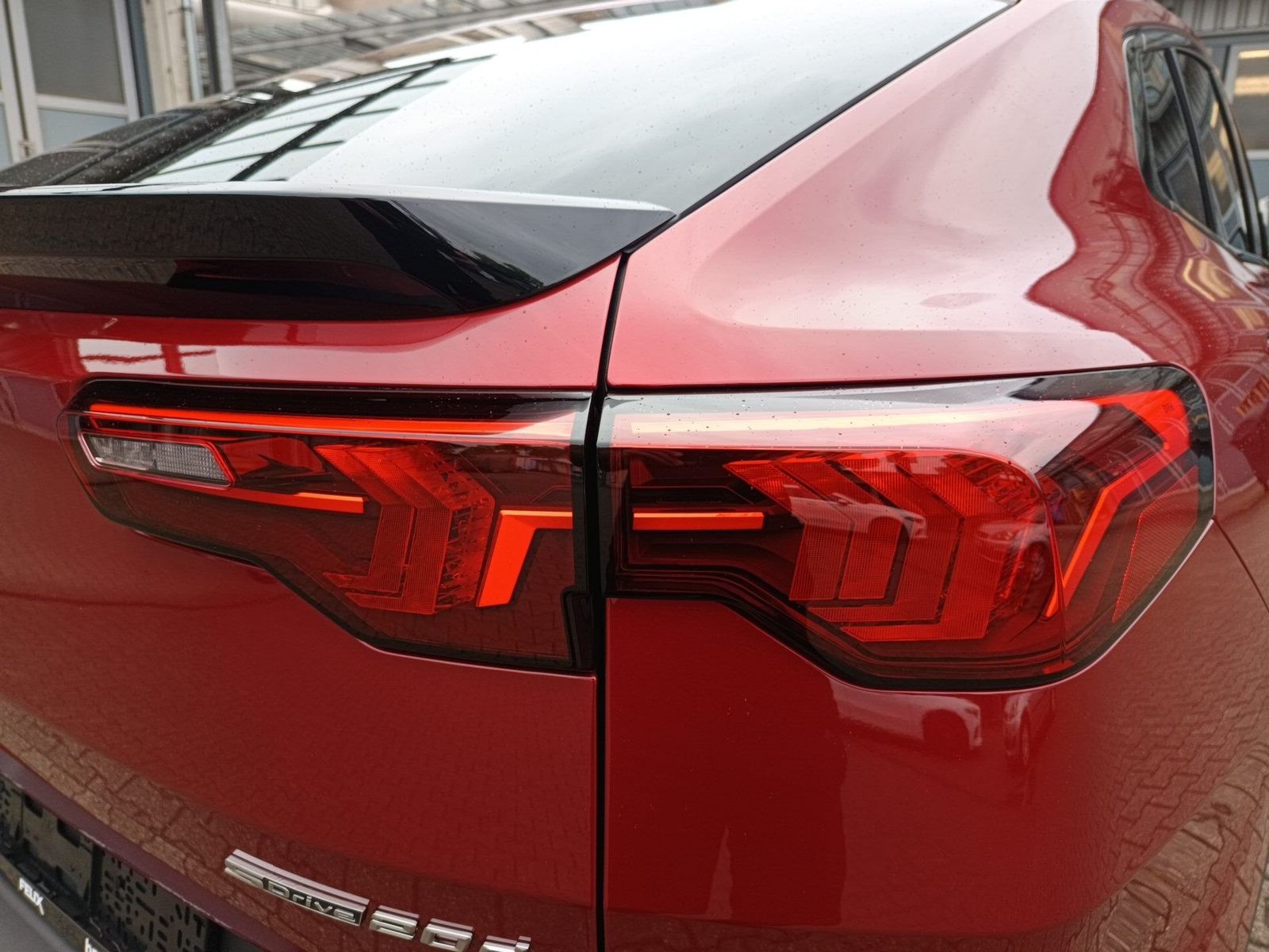 BMW X2 sDrive20d SPORTSITZE DR.ASSIST 8FACH BEREIFT foto 16