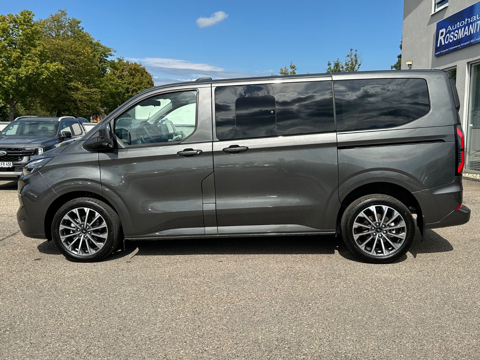 Ford Tourneo Custom - Bild 4