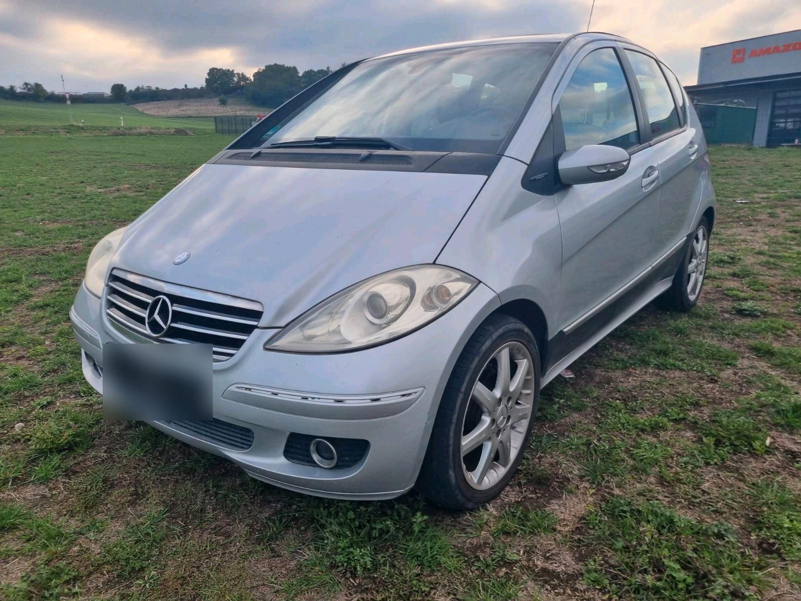 Mercedes-Benz A 200