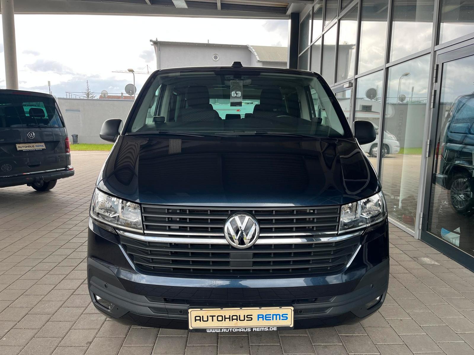 Volkswagen T6.1 Multivan NAVI, ACC, KLIMAAUTO,SITZHEIZUNG