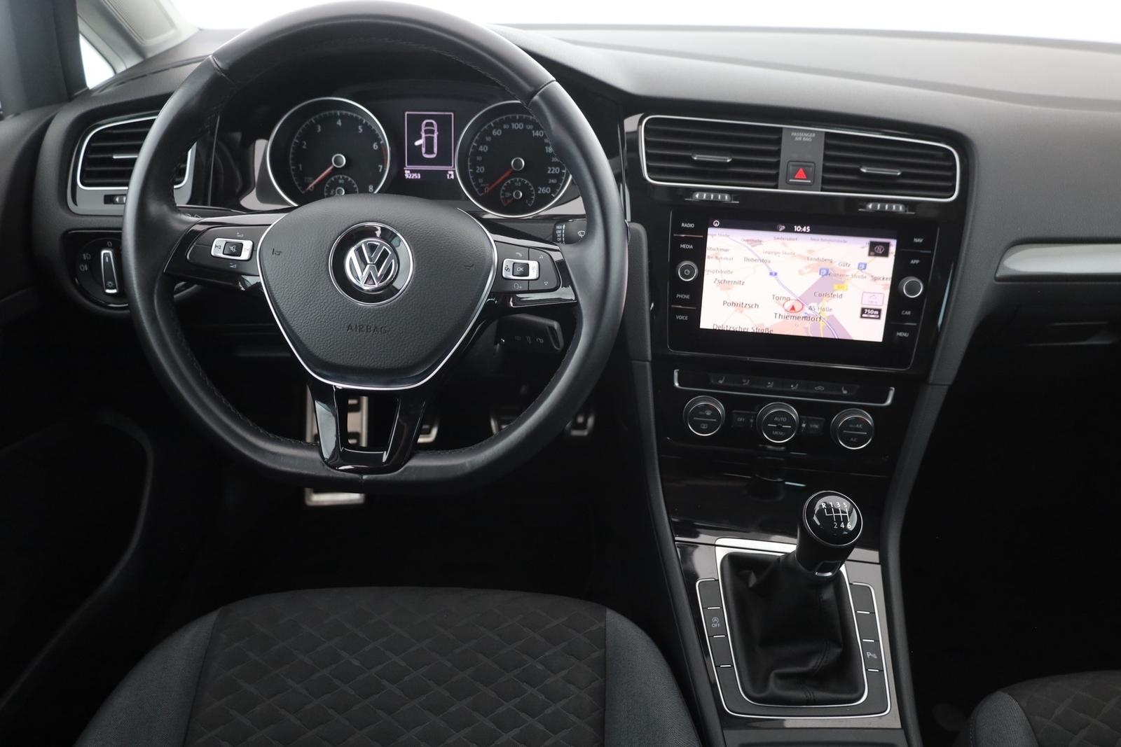 Volkswagen Golf VII Variant 1.0 TSI Navi Sitzheizung PDC