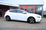 Volvo V40 1.5 T3 Polar+ Sport Aut. Pano|Leder-Alcant|C - Volvo V40: Sport
