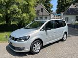 Volkswagen Touran 1.6 TDI DSG MATCH BlueMotion Technolo... - Volkswagen Touran: TDI Bluemotion