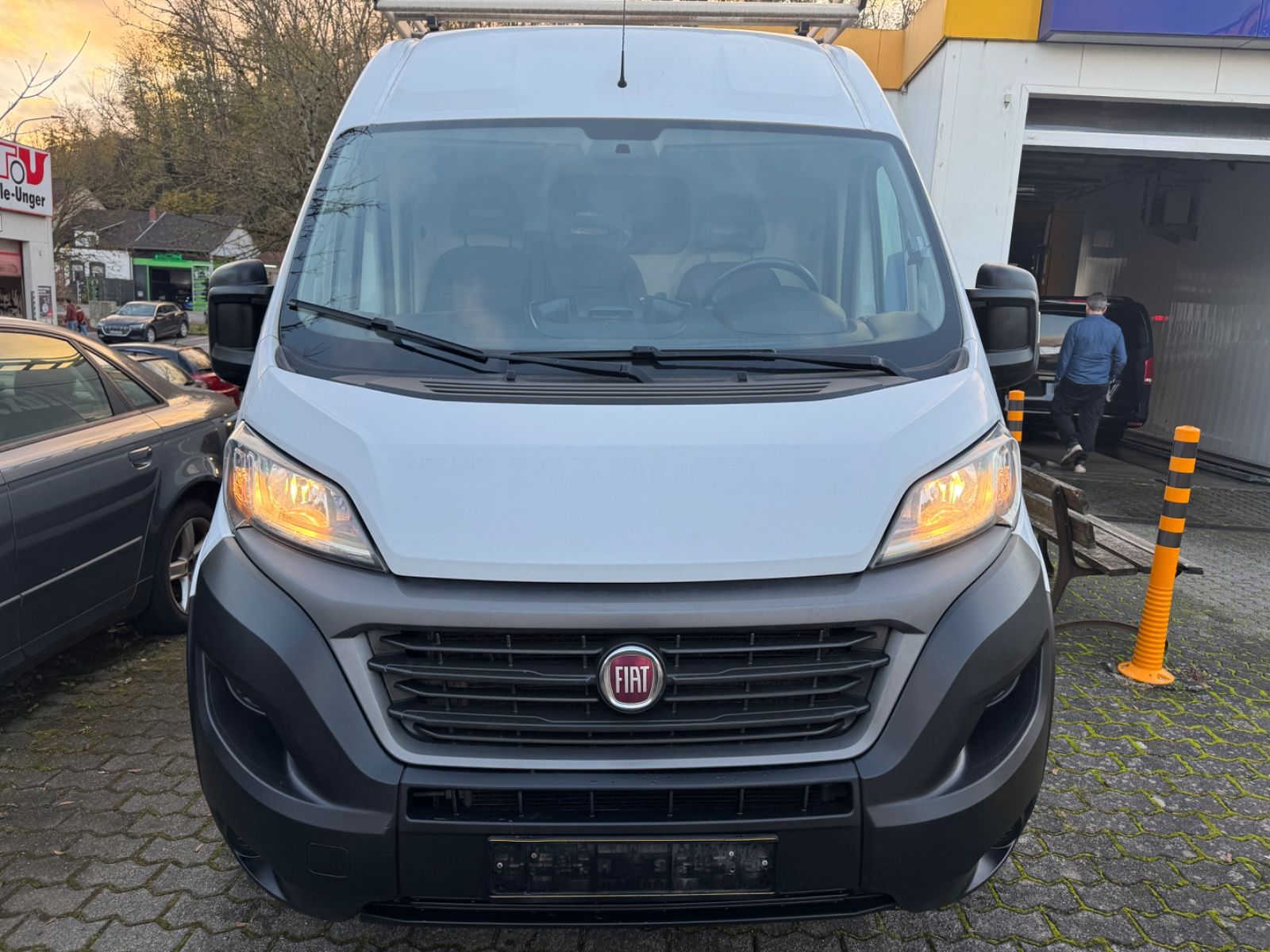 Fahrzeugabbildung Fiat Ducato Hochr.-Kasten 35 140 L2H2 RS: 3450 mm Nav