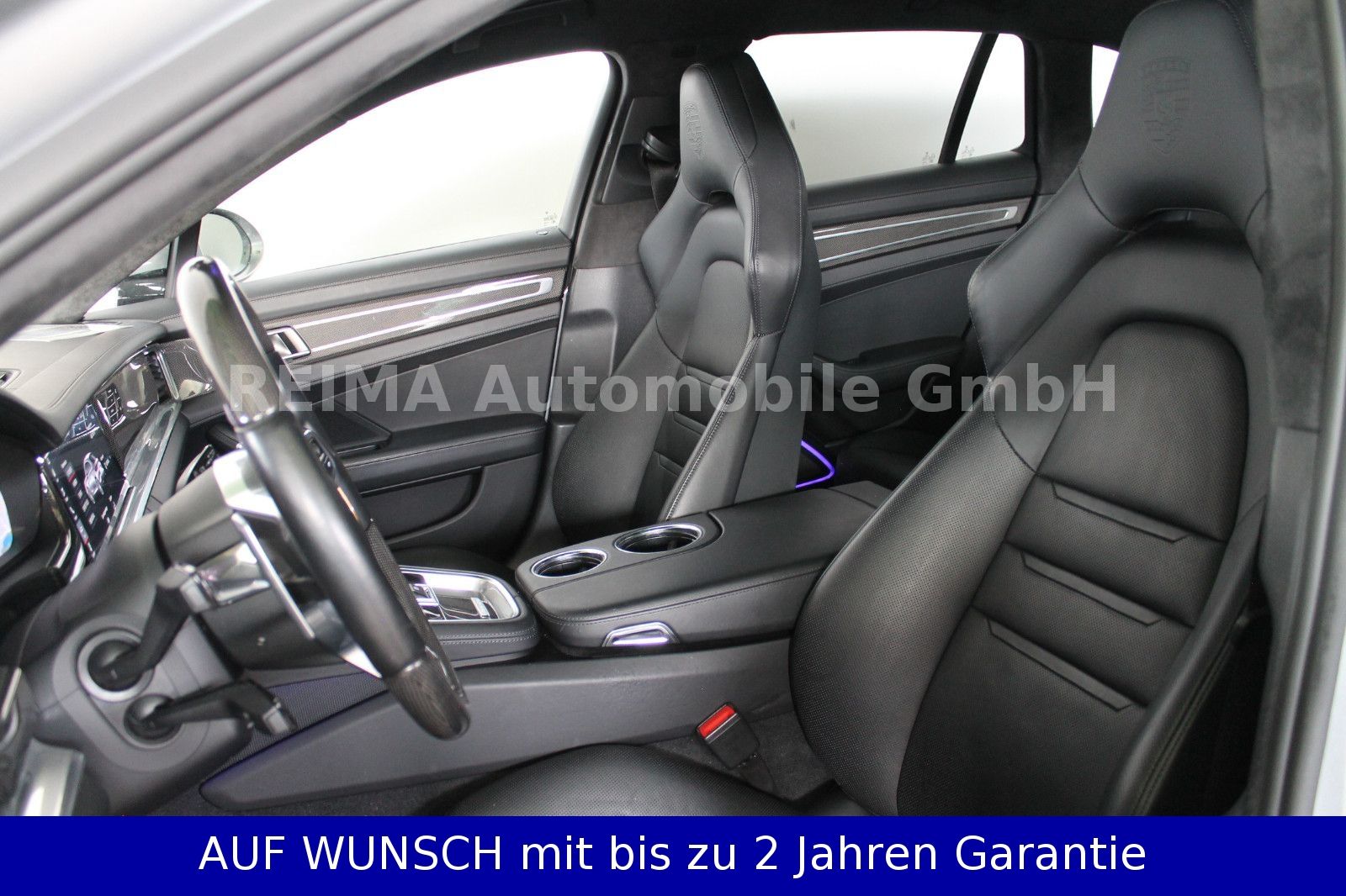 Fahrzeugabbildung Porsche Panamera Sport Turismo Turbo S E-Hybrid, Matrix