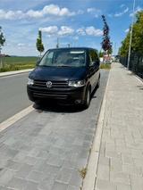 Volkswagen T5 MultivanHighline 4Motion AHK 6 Sitzer - Volkswagen T5 Multivan: Sitze