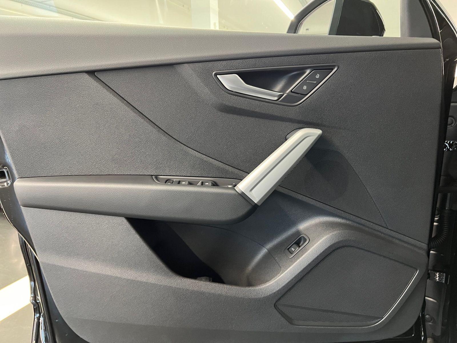 Audi Q2 30 TFSI DAB VC PDC Sitzheizung