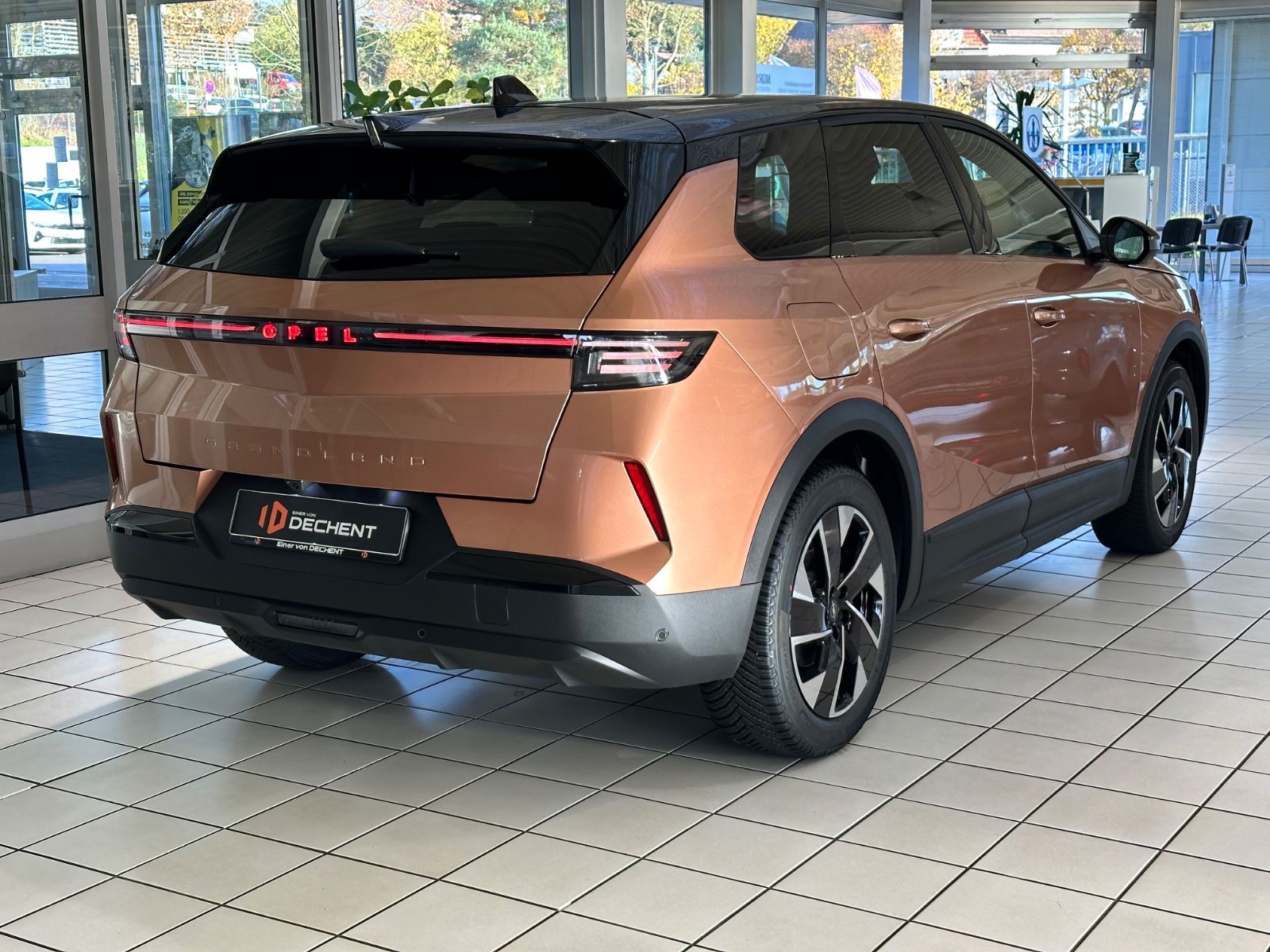 Fahrzeugabbildung Opel Grandland 1.2 48V GS*360°*HeadUp*SHZ