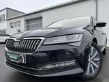 Skoda Superb Combi 2.0 TDI DSG Style 169€ m.20% Anz. A - Skoda Superb: Automatik