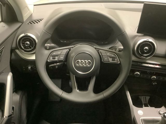 Q2 S line 35 TFSI 110(150) kW(PS) S chaltgetrieb