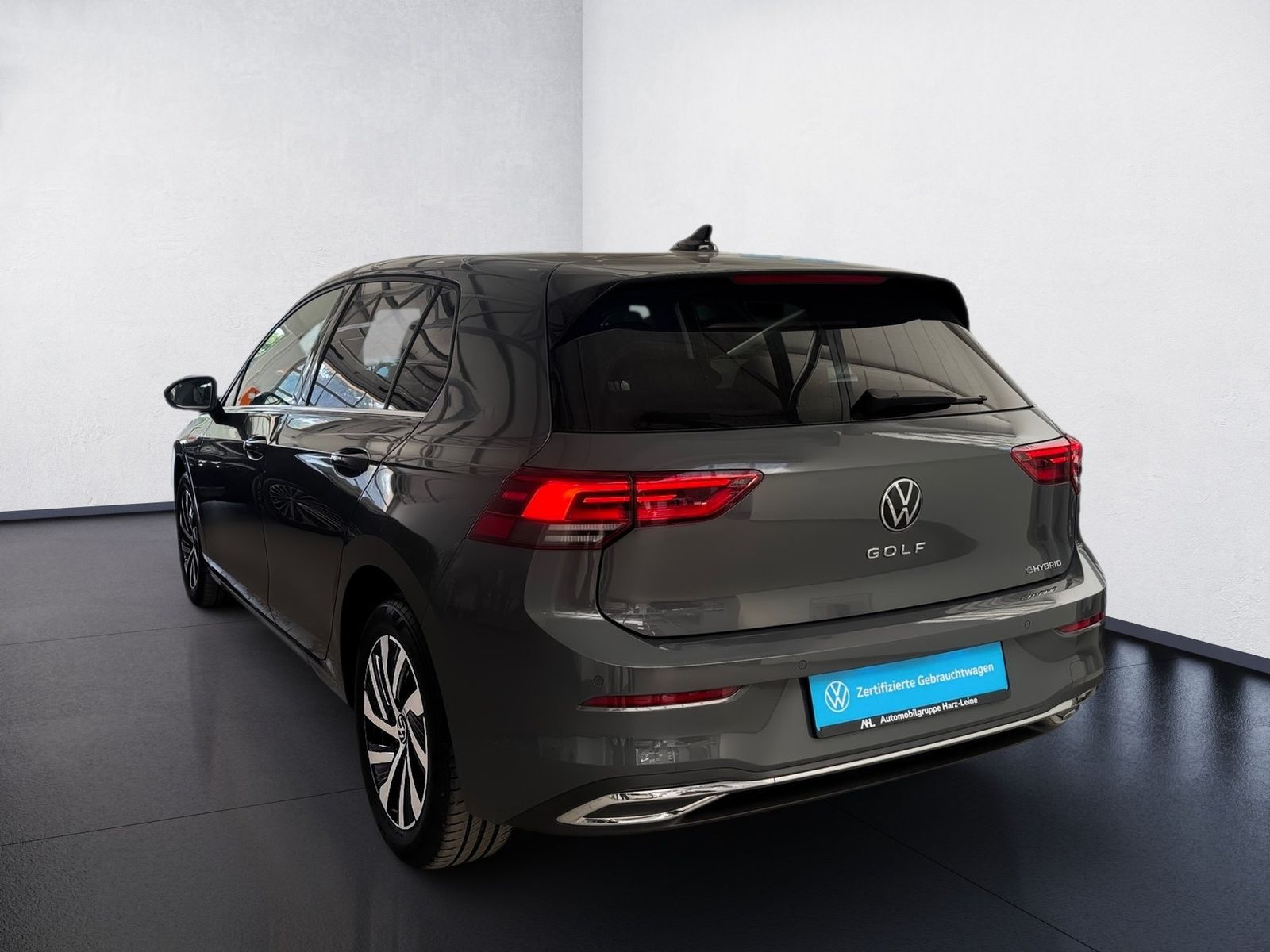 Volkswagen Golf VIII STYLE eHybrid DSG ALU 16 APP CONNECT T foto 4