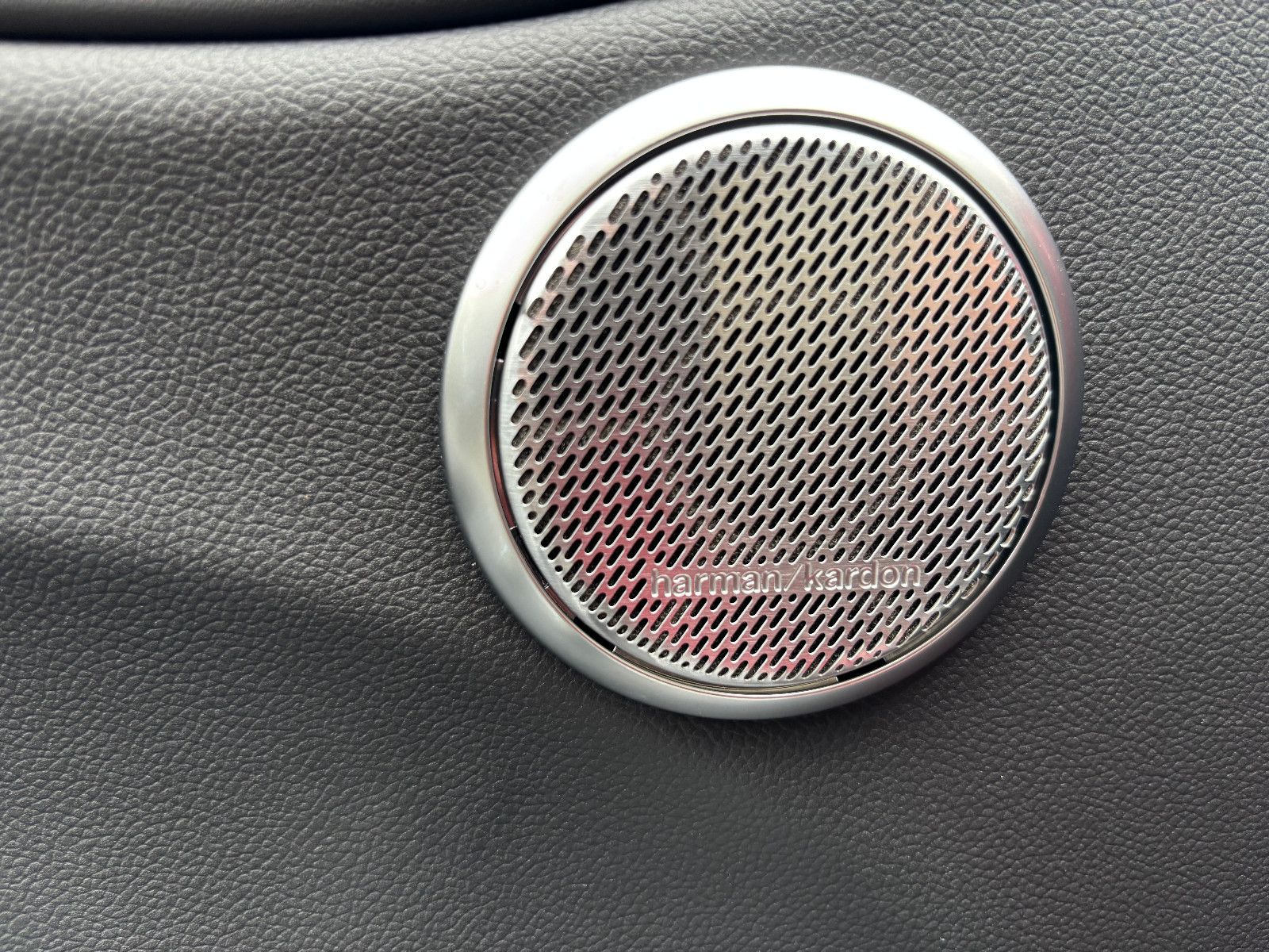 Fahrzeugabbildung Alfa Romeo Giulia Veloce Q4/ACC/MEMORY/KAMERA/NAVI/SOUND/