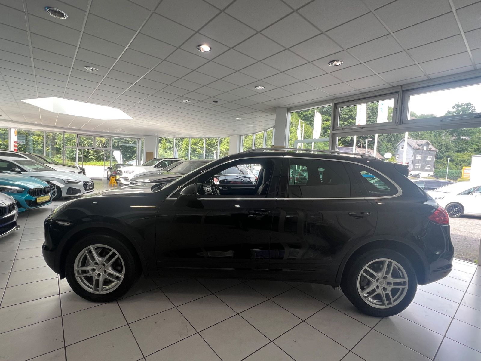 Fahrzeugabbildung Porsche Cayenne Diesel * 1.HAND *SCHECKHEFT BEI PORSCHE*