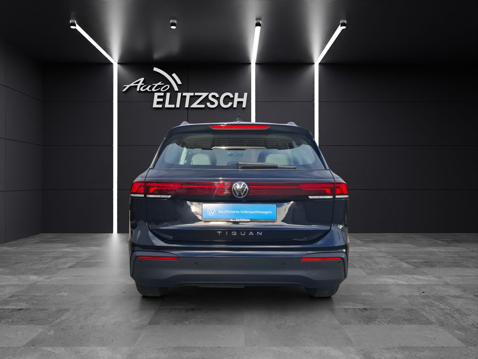 Fahrzeugabbildung Volkswagen Tiguan TDI DSG Life LED ACC AHK HuD NAVI PDC SHZ