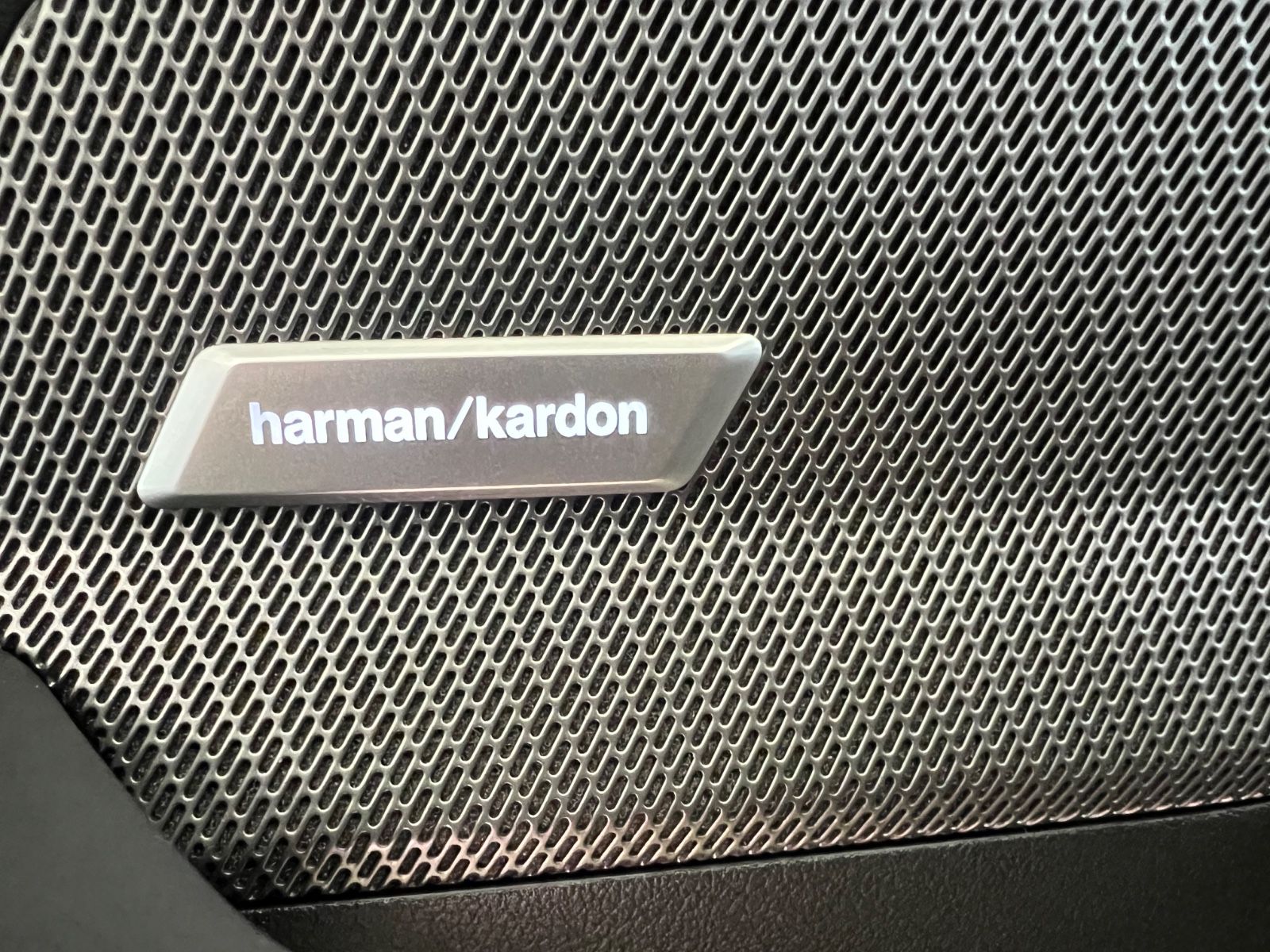 Fahrzeugabbildung BMW 116 M Sport Paket *Harman-Kardon*Kamera*