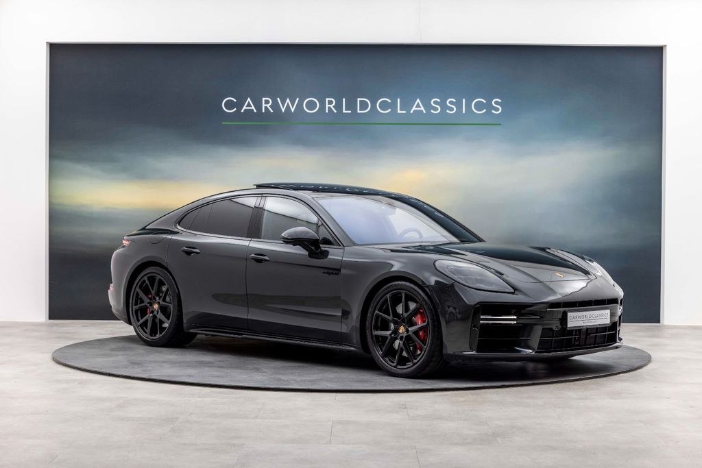 Image of Porsche Panamera