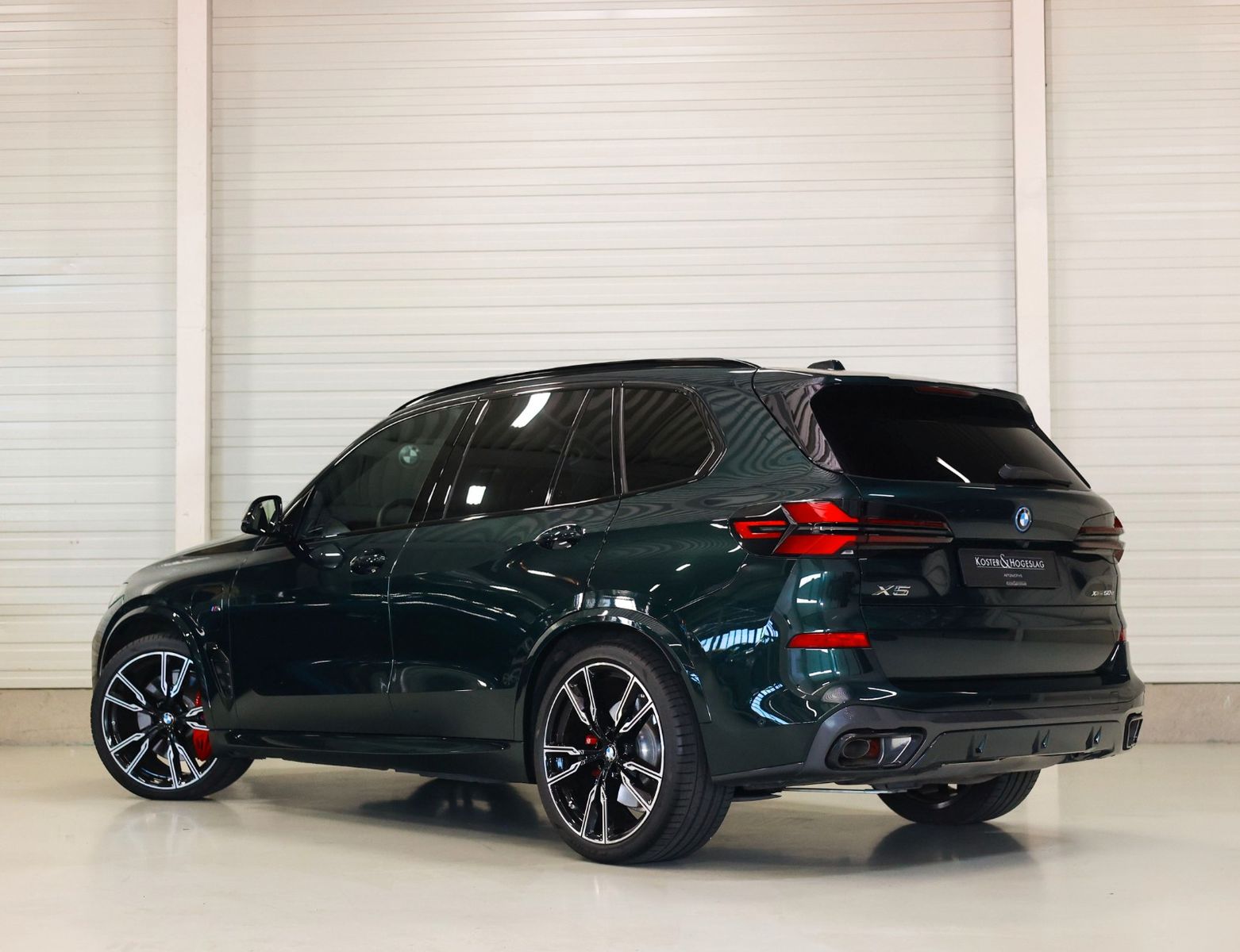 BMW X5 50e xDrive | Skylounge - AHK - HUD imagem 2