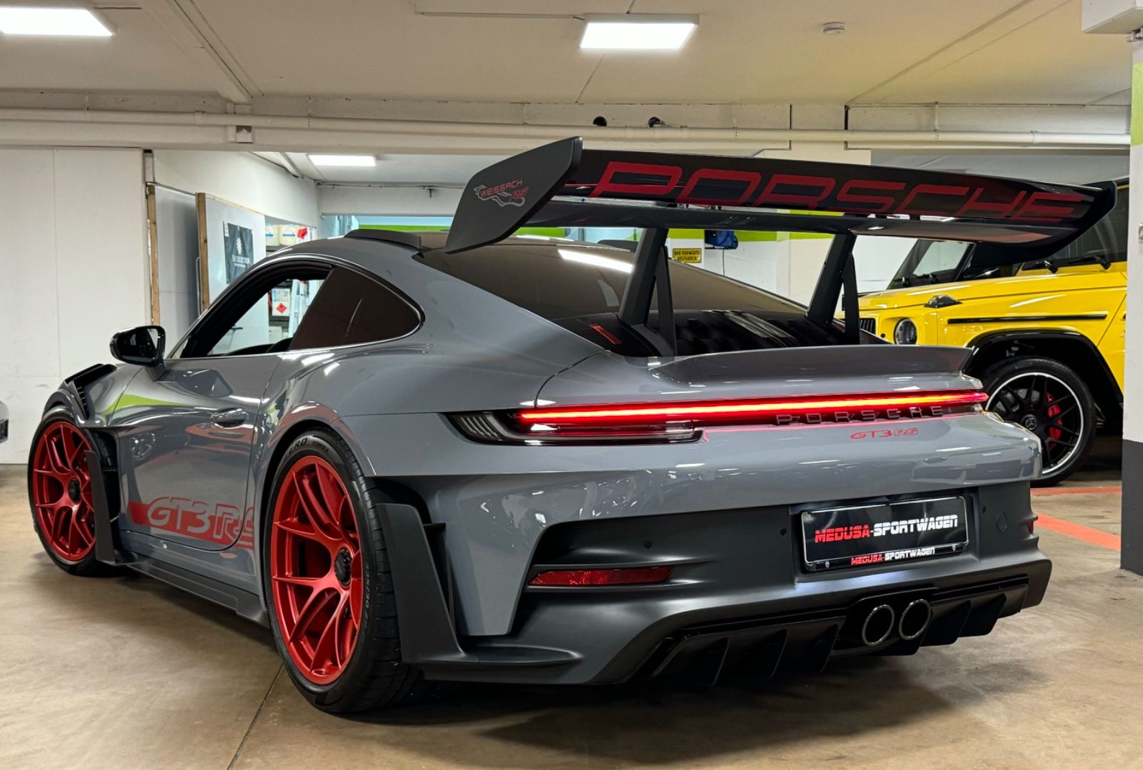 Fahrzeugabbildung Porsche 992 GT3 RS WEISSACH CARBON CERAMIC LIFT 24 FULL!