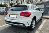 Mercedes-Benz GLA 200 AMG Line von Privat - Mercedes-Benz GLA 200 in Essen