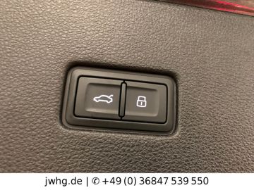 Audi Q8 - 8