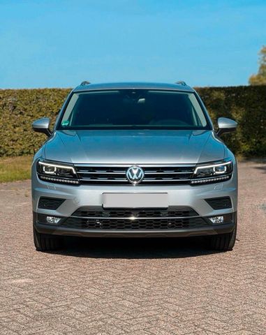 Volkswagen Tiguan 2.0 TDI DSG High-line/AHK/Head-UP/ ...