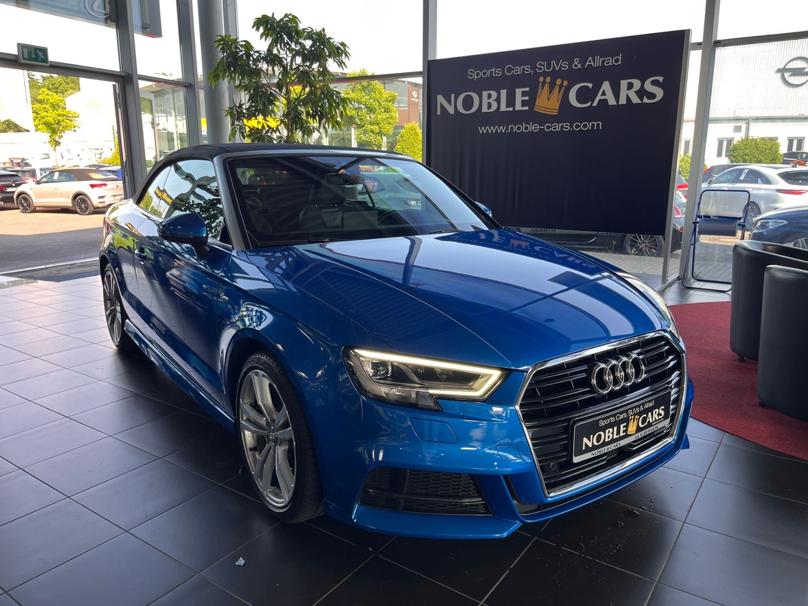 Fahrzeugabbildung Audi A3 Cabriolet S-Line AHK LED NAVI