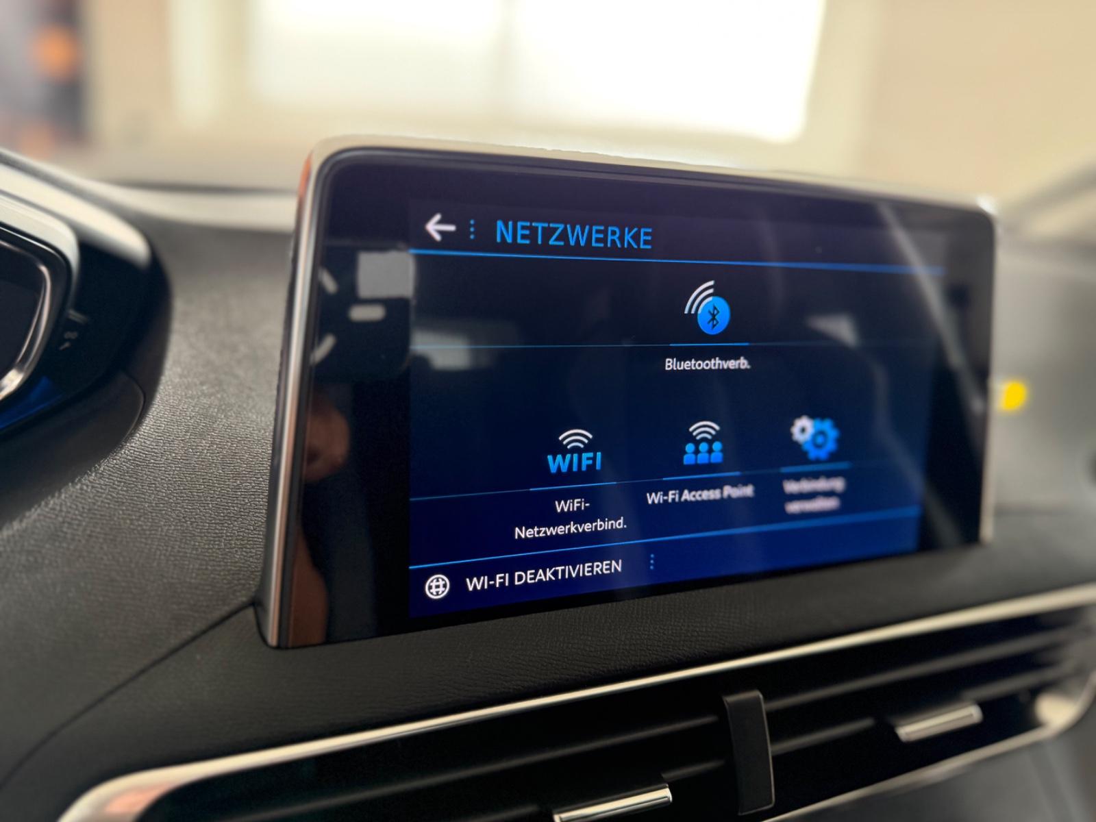 Peugeot 3008 Crossway/Automatik/DAB/Sitzheiz/Klima/AHK