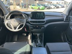 Fahrzeugabbildung Hyundai TUCSON 1.6 T-GDI Advantage+ LED SHZ RKF NAVI