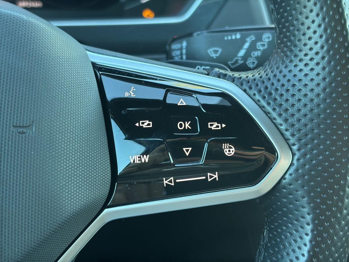 Tiguan R-Line eHybrid 1.4 TSI  DSG LEDER MATRIX