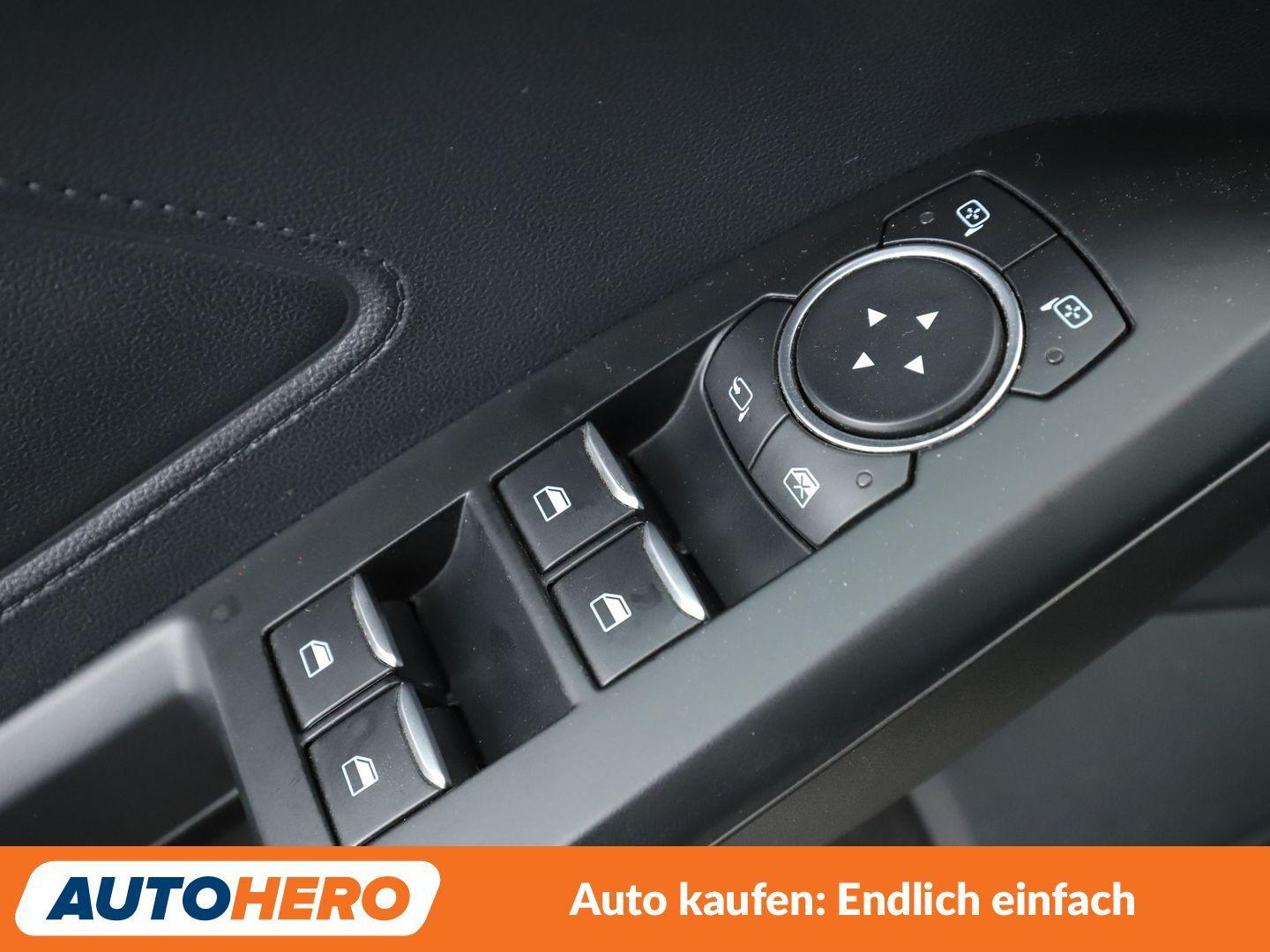 Ford Focus 1.5 EcoBoost ST-Line Aut.*NAVI*LED*ACC*