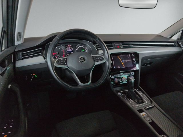 Passat Variant 1.5 TSI DSG AHK+LED+NAVI+PDC+ACC+