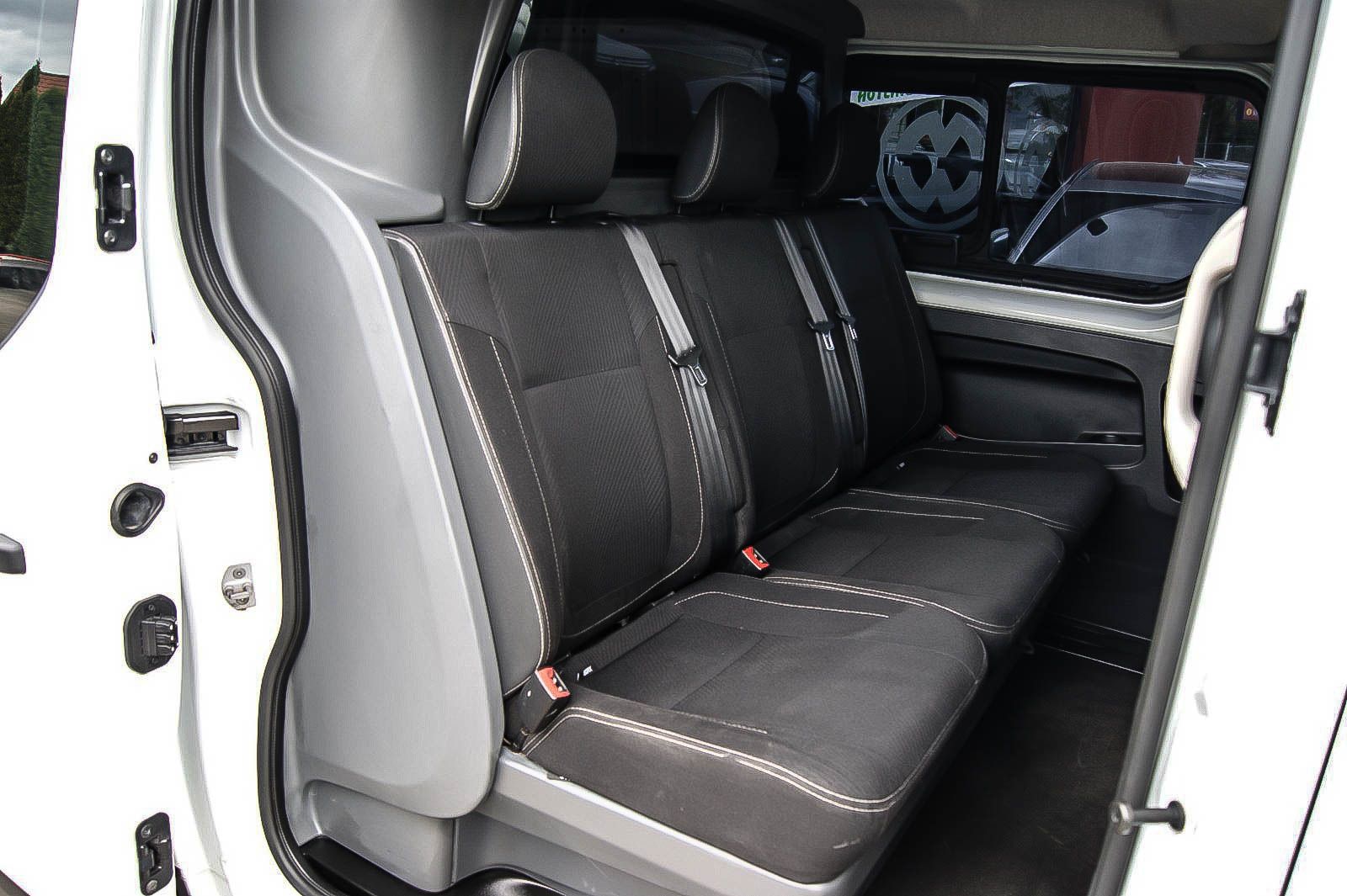 Fahrzeugabbildung Nissan NV300 MIXTO Family L2H1 NAVI KAMERA 6-Sitze